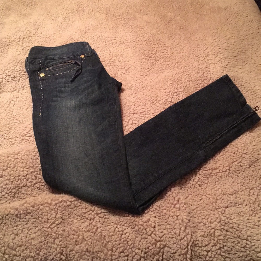 *GUESS* Jeans Daredevil Skinny Leg Size 24